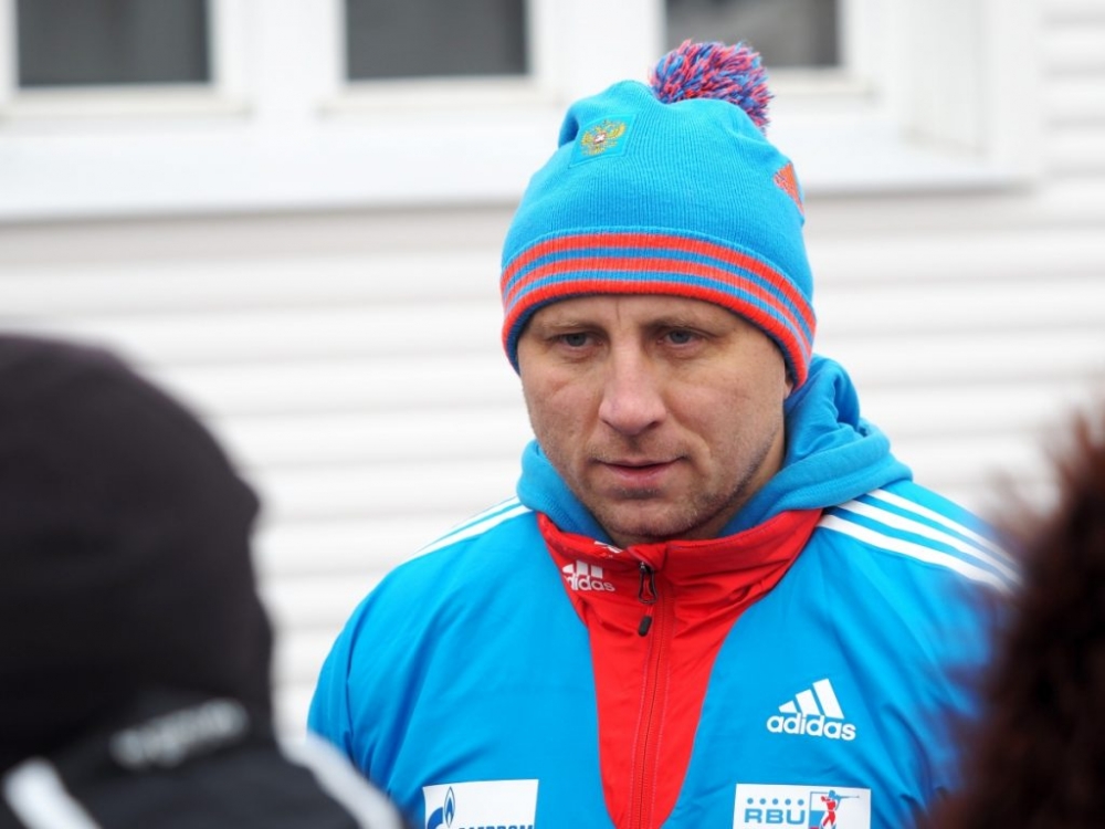 Тренер мужской сборной России Андрей Крючков рассказал о планах на совместные тренировки с белорусскими биатлонистами