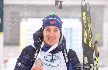 Никита Лобастов выиграл серебряную медаль в индивидуальной гонке на юниорском чемпионате мира