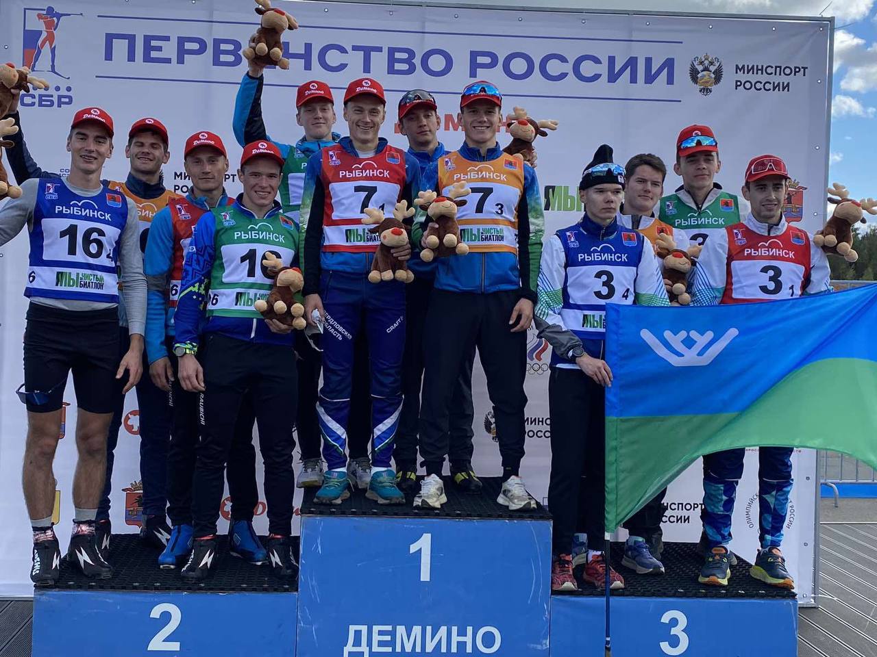 Серебро в эстафете на Первенстве России по биатлону!