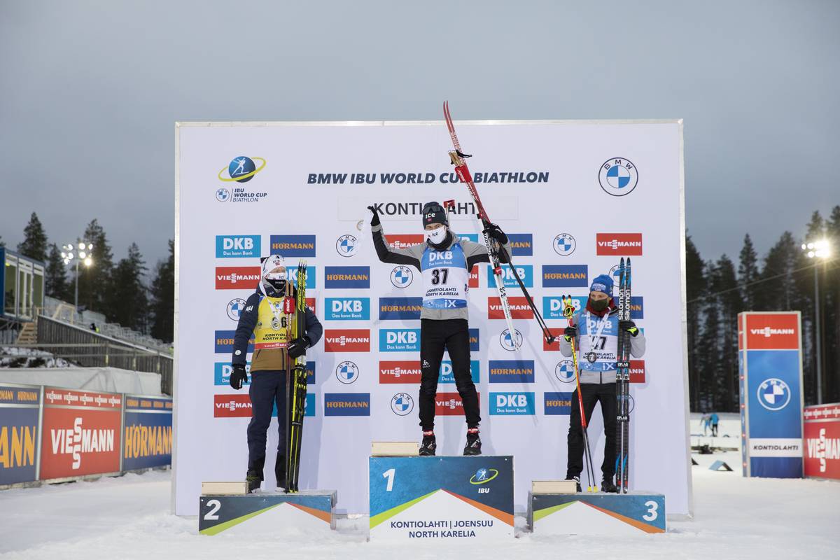 Норвежец Стурла Лагрейд одержал победу в индивидуальной гонке