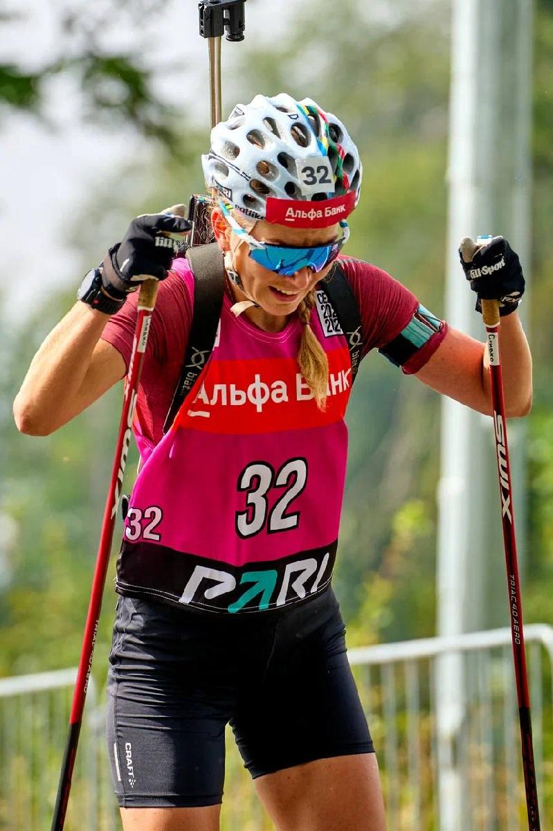 Российская биатлонистка Виктория Сливко выиграла женскую гонку преследования на 1 этапе Альфа-Банк Кубка Содружества в г. Сочи!