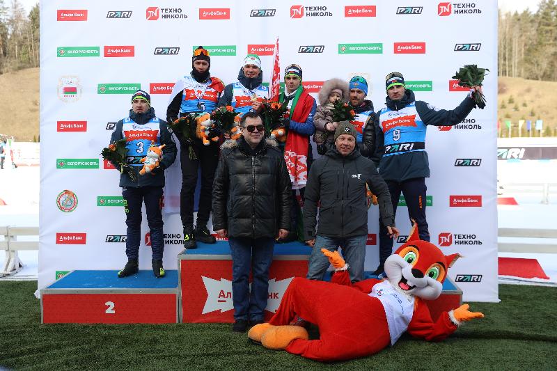 Двойной пьедестал в мужской гонке преследования