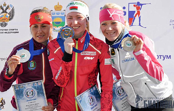 Дарья Домрачева победила в гонке на Приз Губернатора Тюменской области