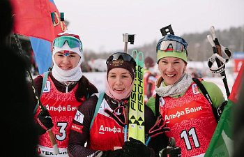 Серебро у Анны Солы!