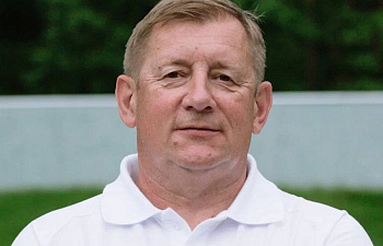 Congratulations to senior coach of women's national biathlon team of Republic of Belarus — Yuri Kaminski