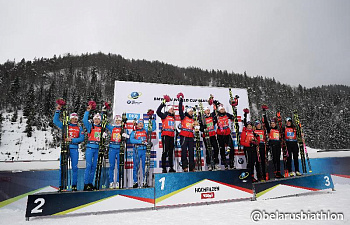 Женская сборная Беларуси стала 13-ой в эстафете, победу одержали норвежки
